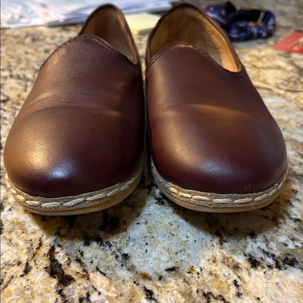 CHARIX Women's Burgundy Slip-On Loafers - Picture 3 of 6